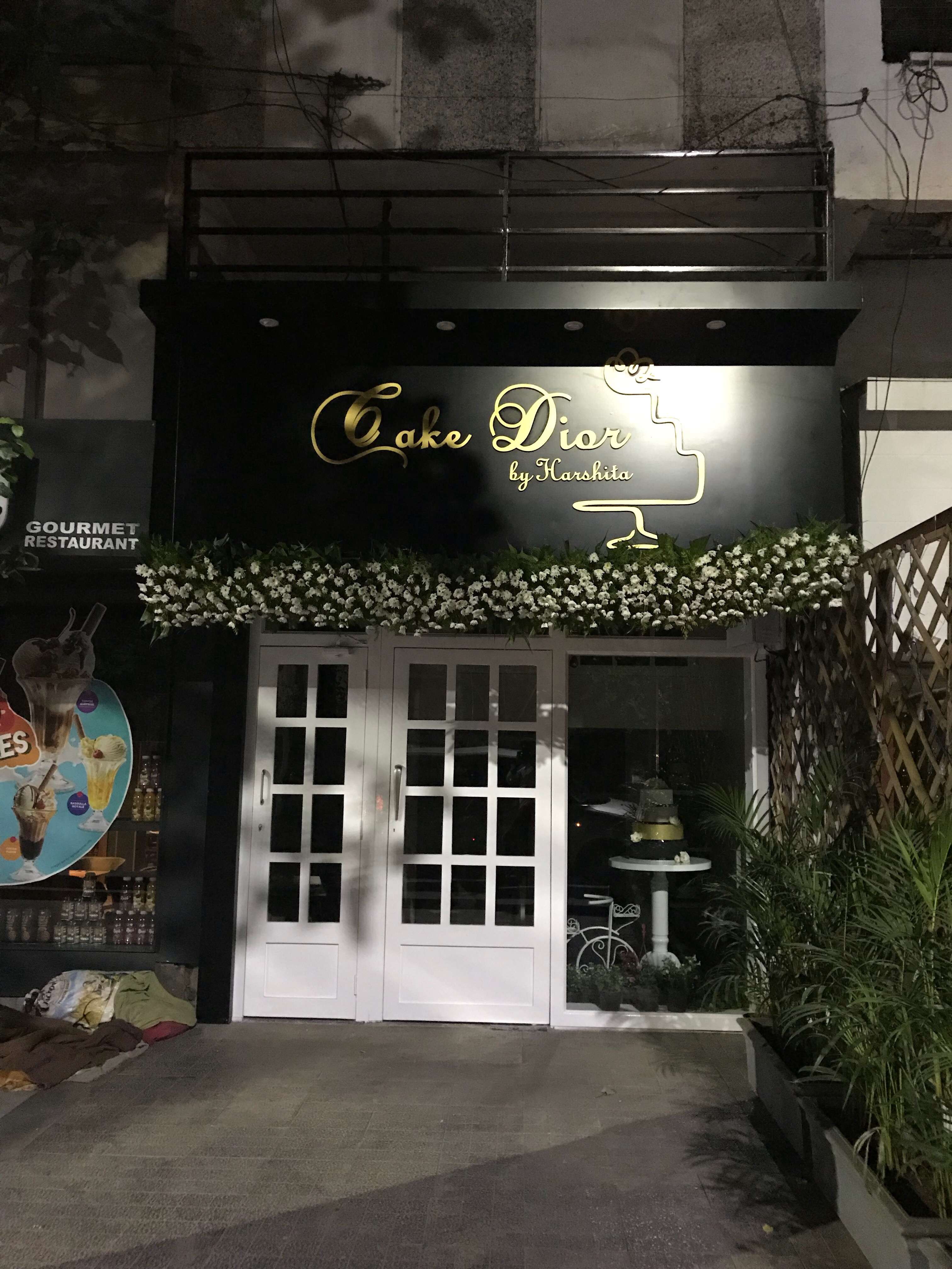 Cake Dior, Pune - Restaurant reviews