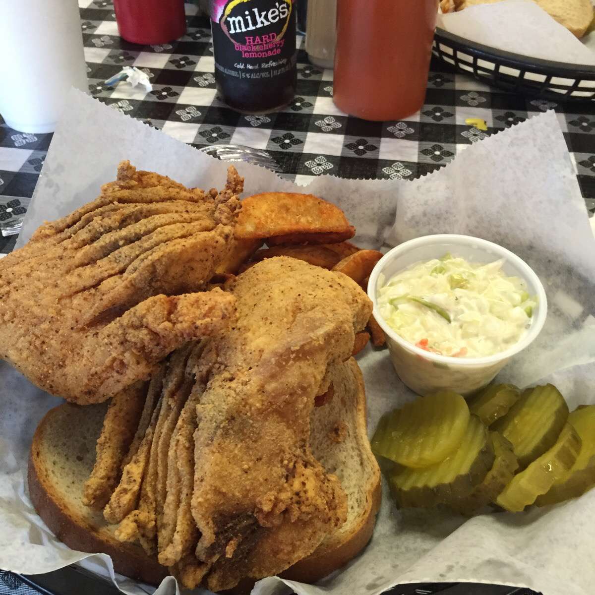 Mo Fish, Council Bluffs, Omaha Zomato