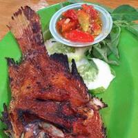 Ayam Penyet Suroboyo Local De Pollo Frito
