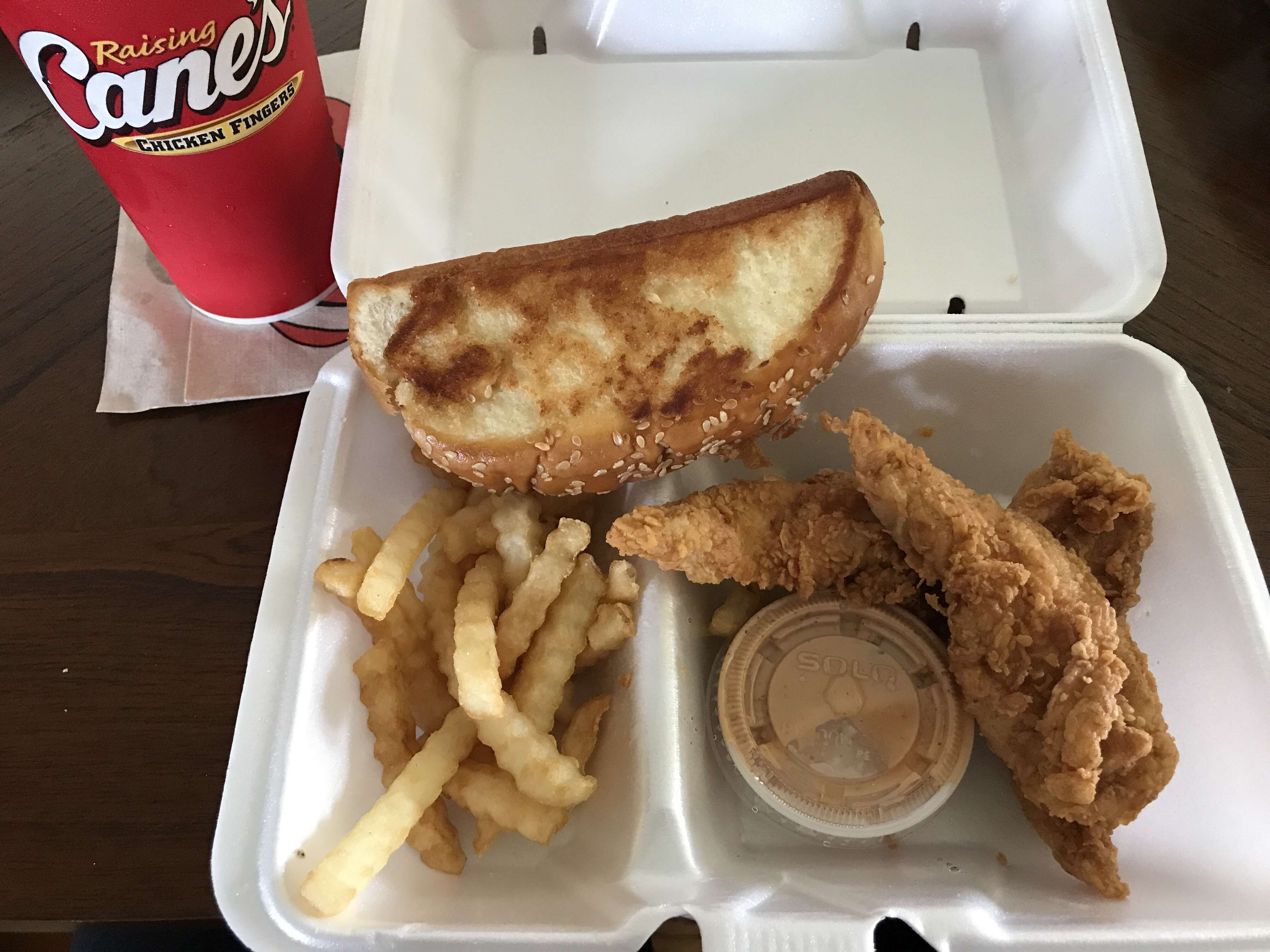 Canes Chicken Fingers Delivery 36 - 1qf05q0