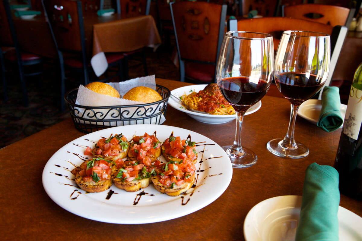 Moni's Pasta & Pizza, Edmond, Oklahoma City