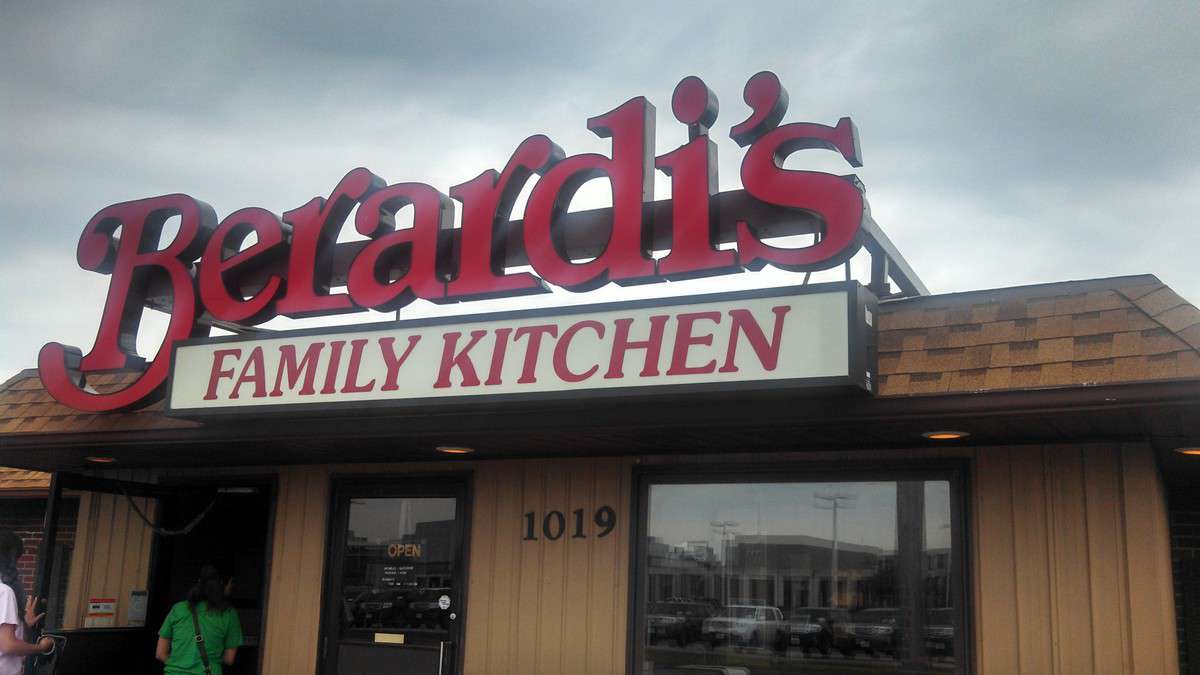 menu-of-berardi-s-family-kitchen-sandusky-sandusky-huron
