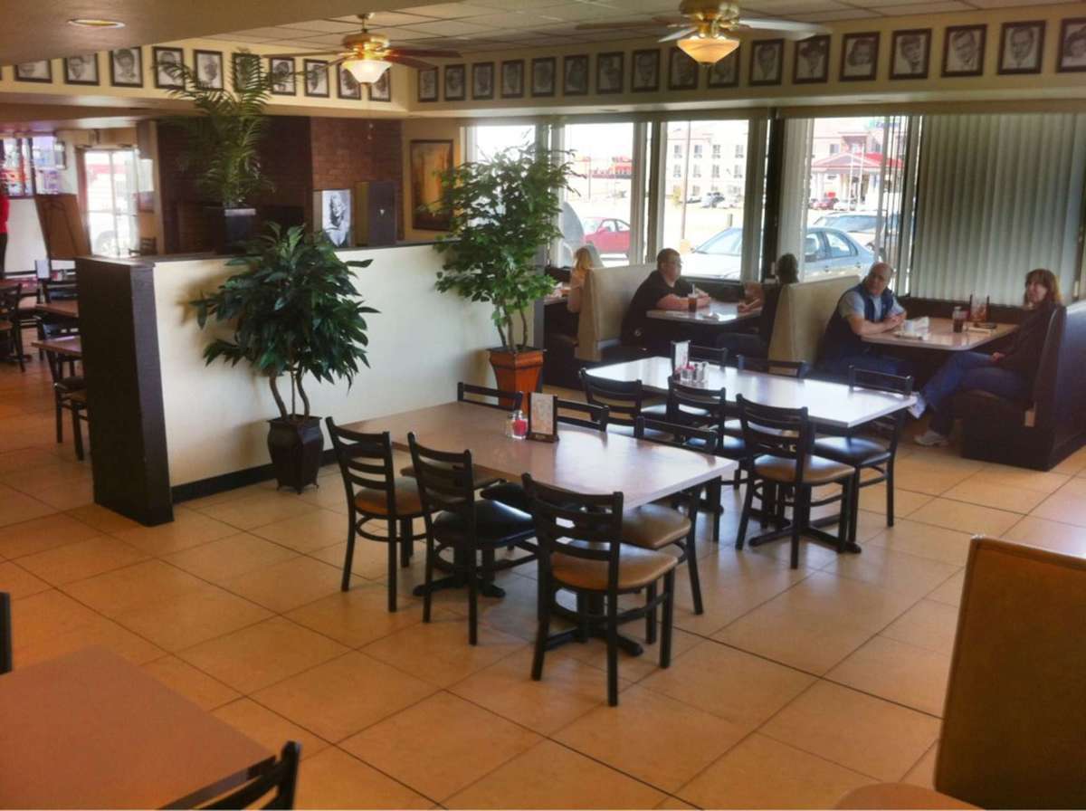 Menu of Oscar's Bar & Grill, Limon, Limon