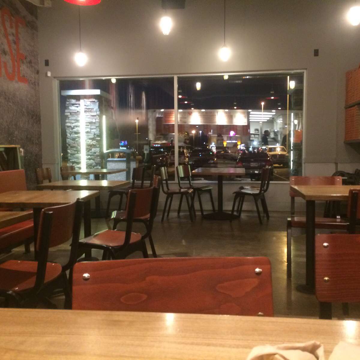 Blaze Pizza, Kalamazoo, Kalamazoo Zomato