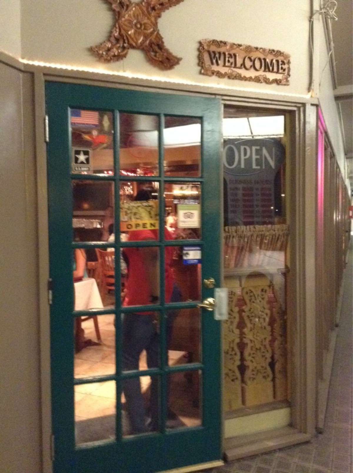 Siam Garden Cafe Photos Pictures Of Siam Garden Cafe Honolulu