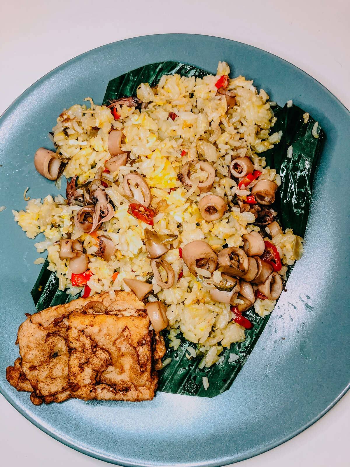 Nasi Bakar Cumi Dower