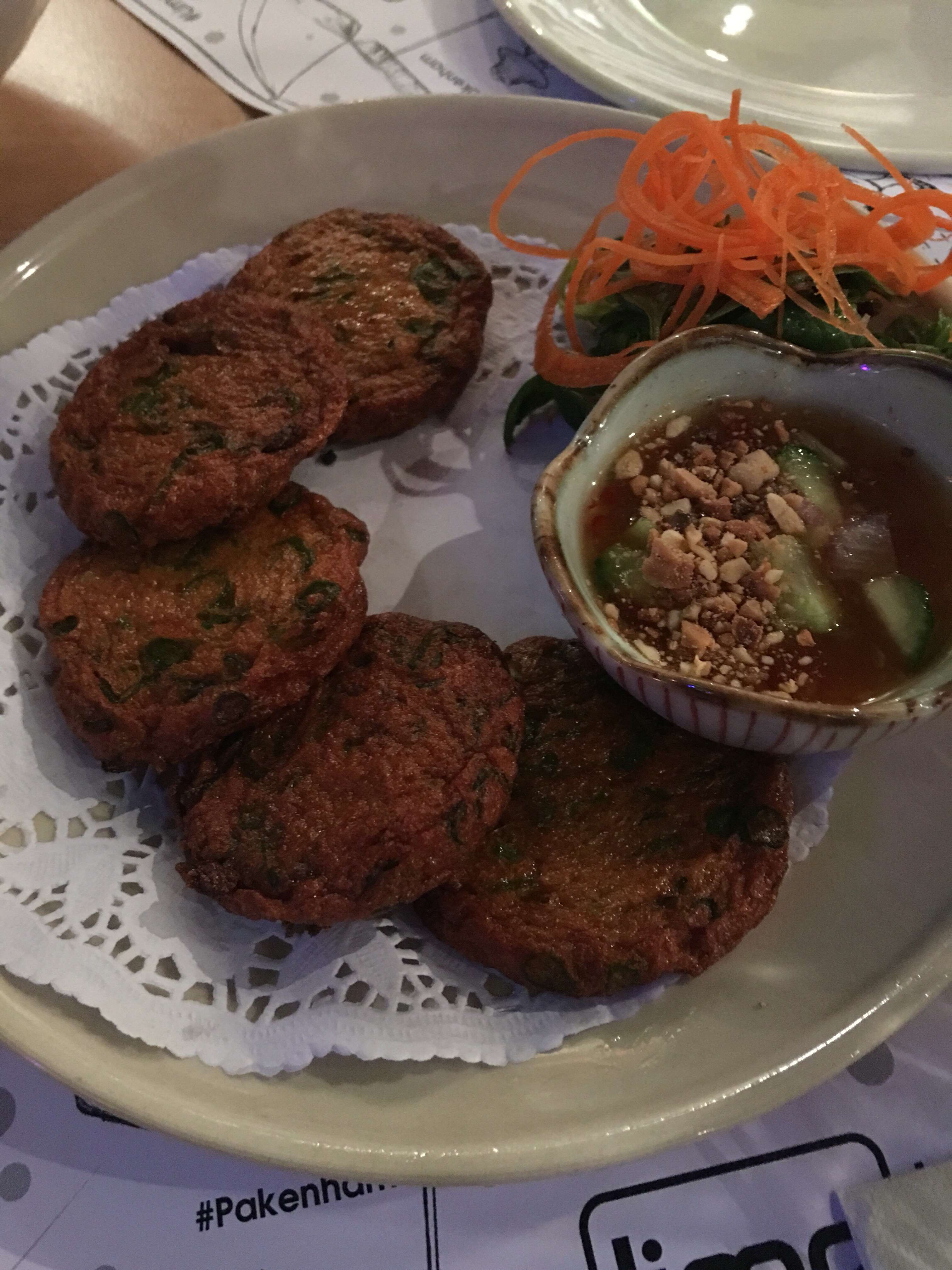 10Travlr Lime Leaf Thai Restaurant Lakeside