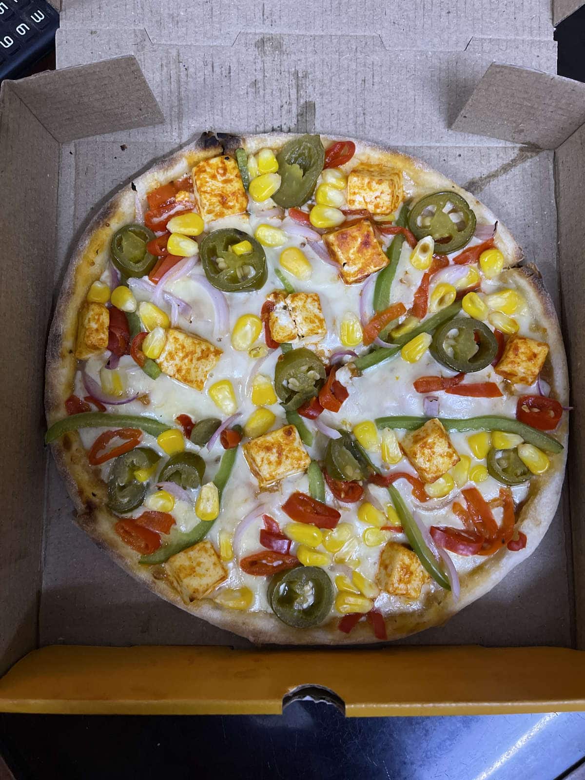 Crusto's Cheese Burst Pizza, Lower Parel, Mumbai Zomato