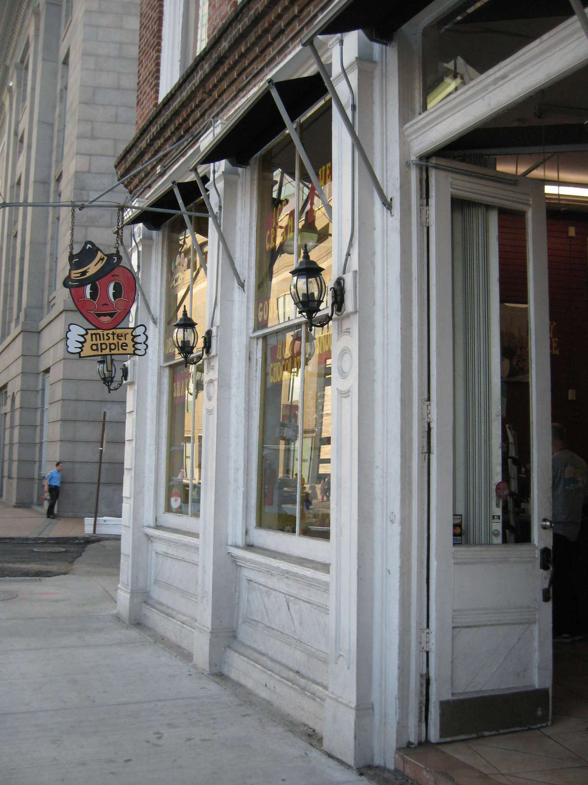 Mr. Apple Candy Store, French Quarter, New Orleans Zomato