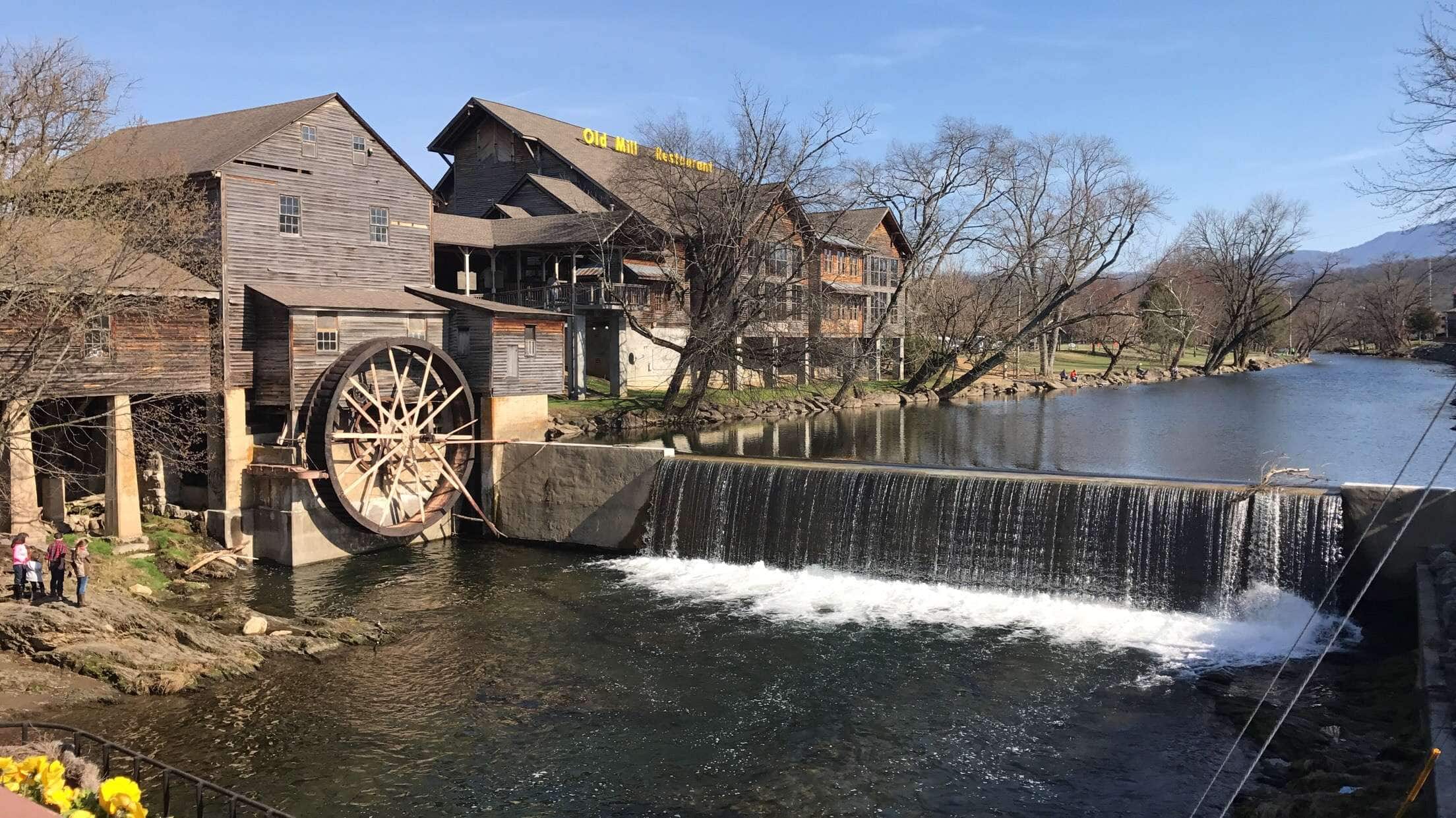 old mill restaurant pigeon forge