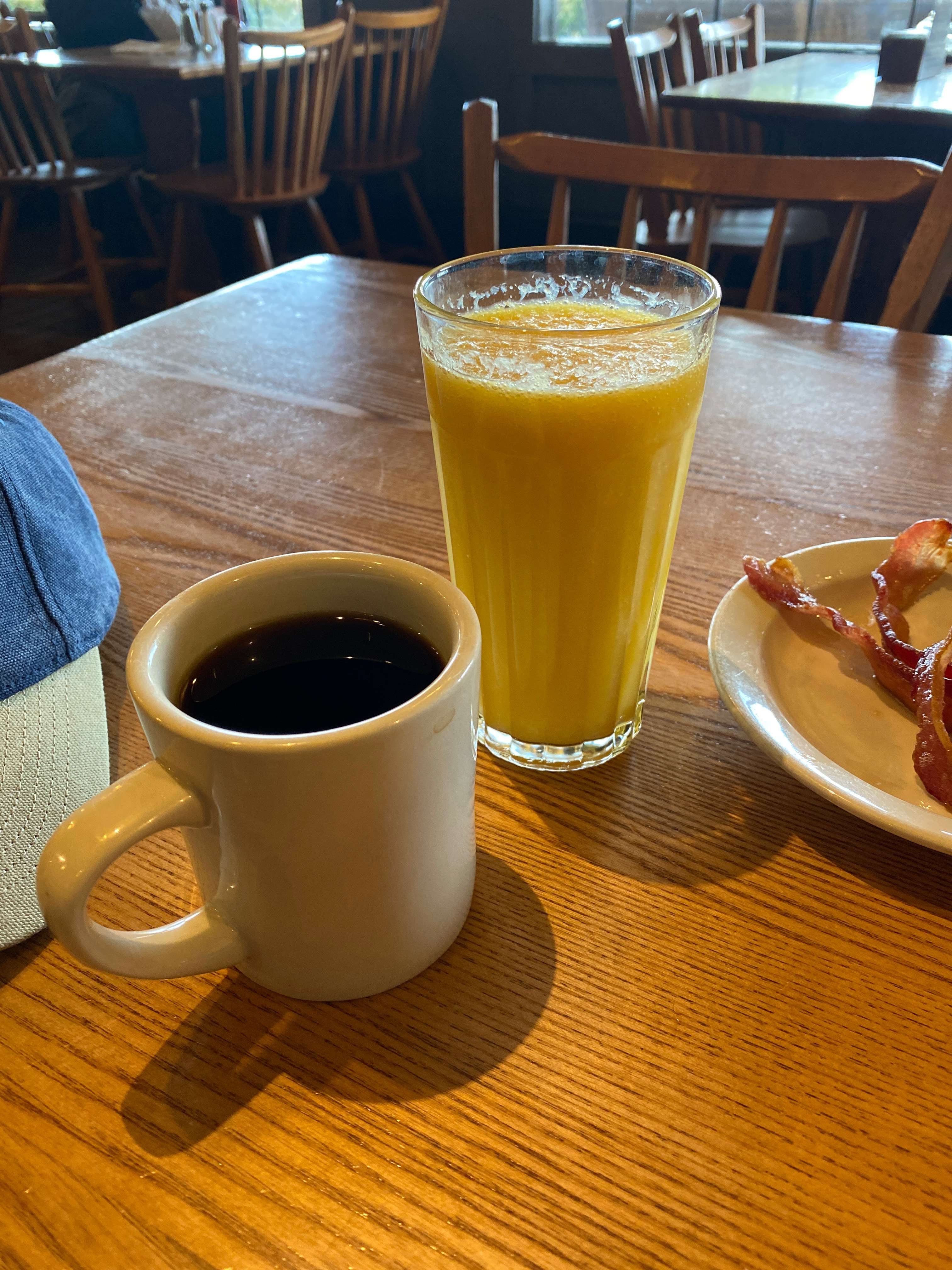 Cracker Barrel Old Country Store, Missoula, Missoula Zomato