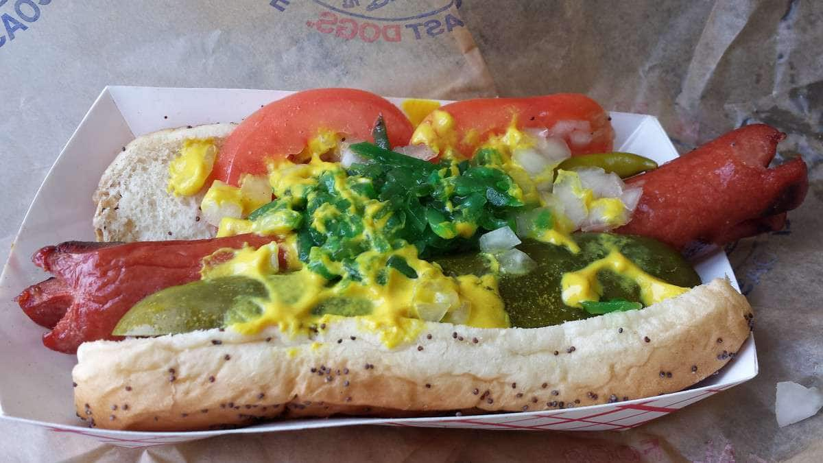 Gold Coast Dogs, Airport: Chicago O'Hare, Chicago | Zomato