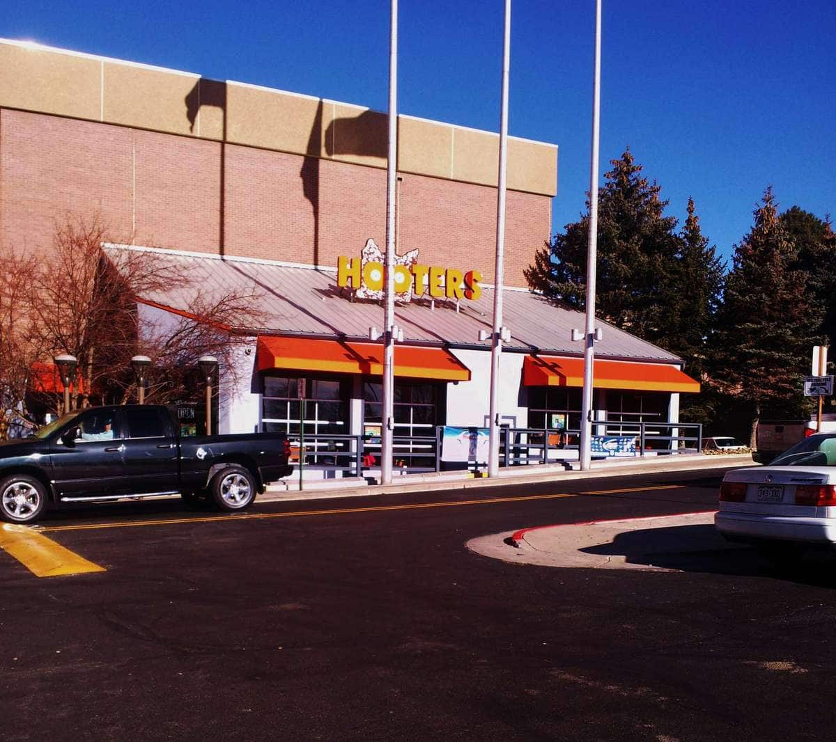 Hooters, Colorado Springs, Colorado Springs | Zomato