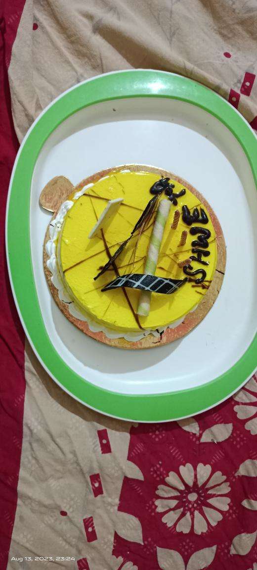 Jab We Bake - Makeup and Parlour Theme Cake. This was... | Facebook