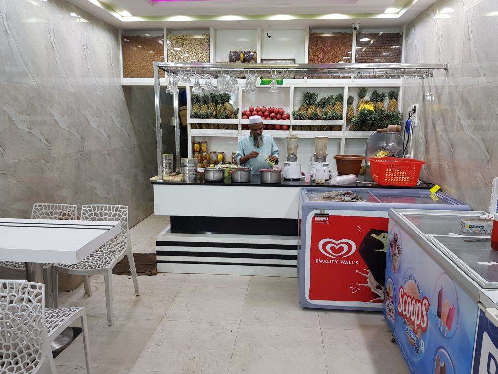 Milan Juice Center, Mehdipatnam, Hyderabad - Restaurant - Zomato