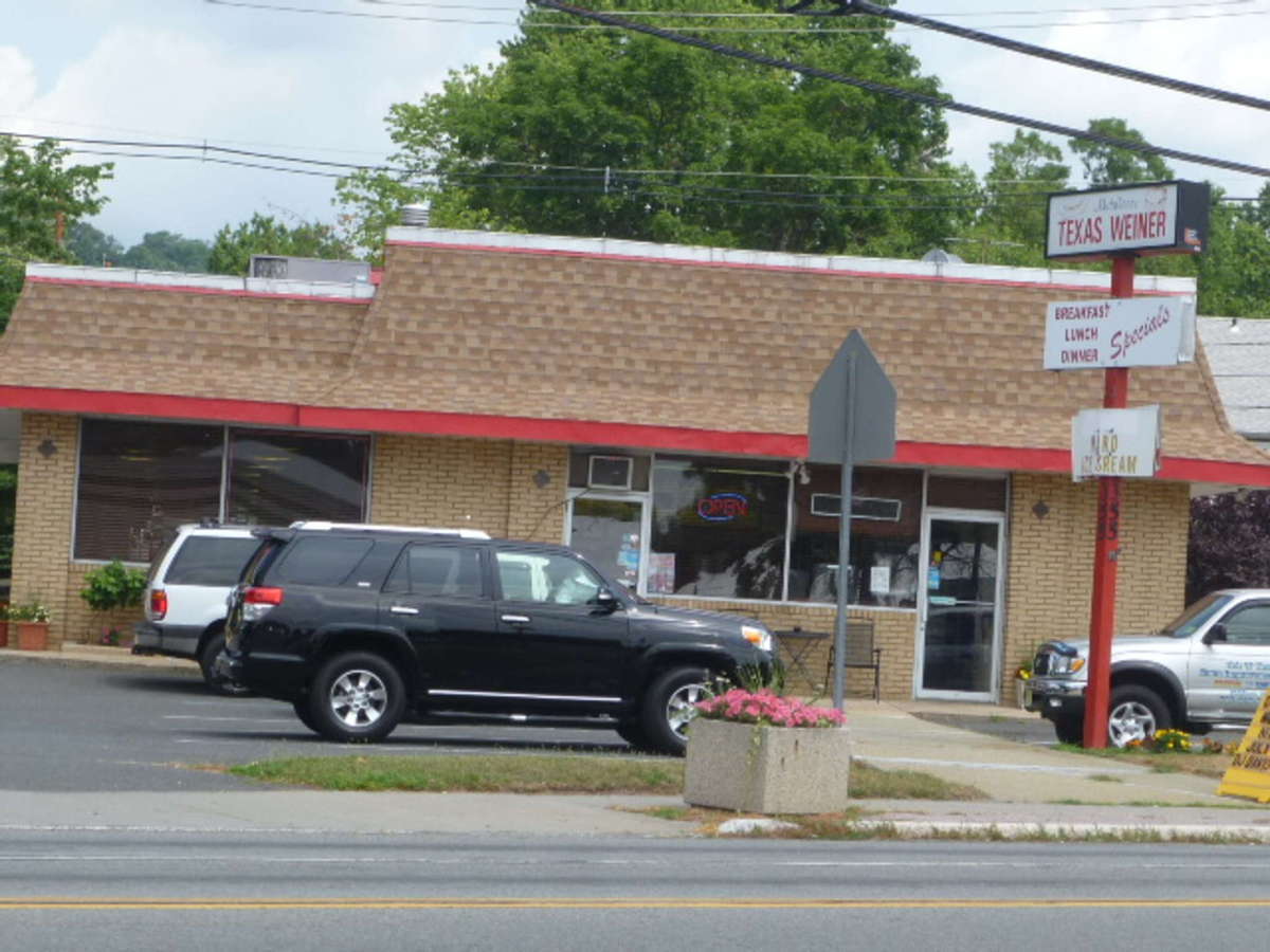 Middlesex Texas Weiner, Middlesex, Middlesex Zomato