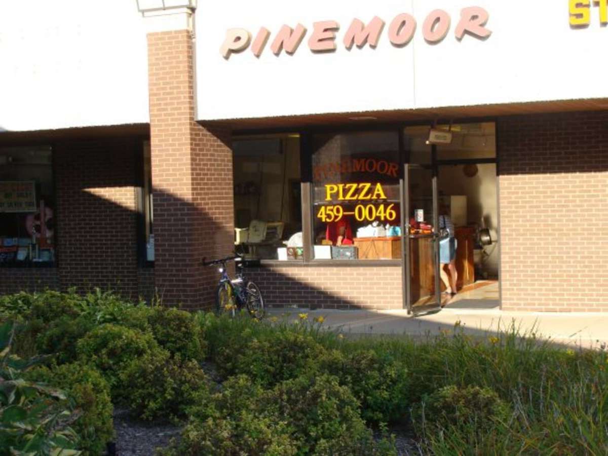 Pinemoor Pizza, Crystal Lake, Crystal Lake Zomato