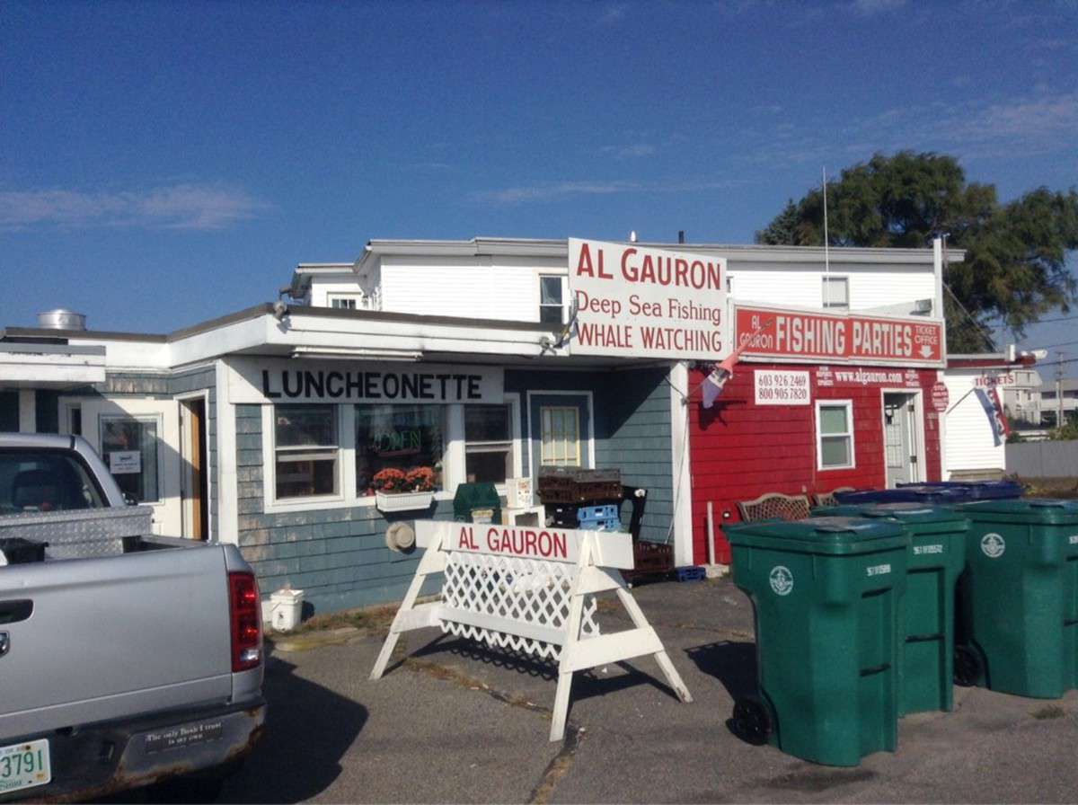 AL Gauron Hampton, Hampton Zomato