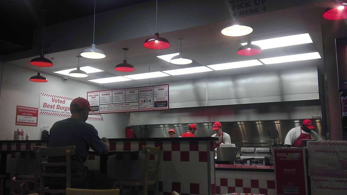 Five Guys Burgers and Fries, Jacksonville Beach, Jacksonville Zomato