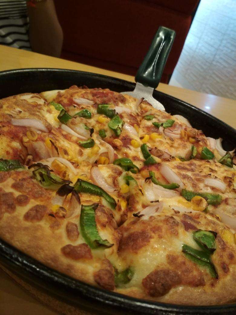 The Hotel Card Pizza Hut