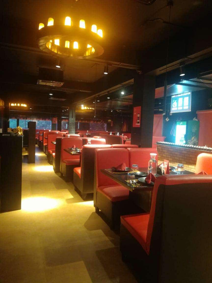 smoke hub barbeque