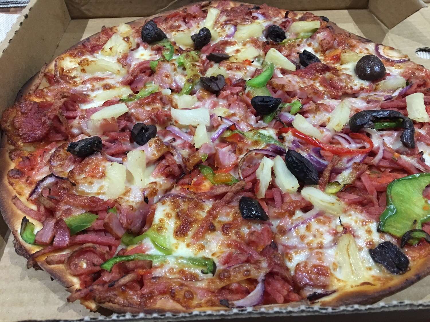 supreme pizza melton road