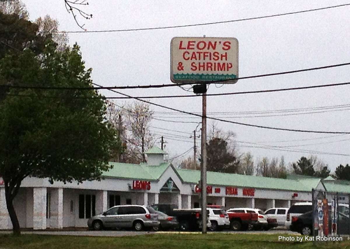 Photos of Leon's Catfish & Shrimp Restaurant, Pictures of Leon's