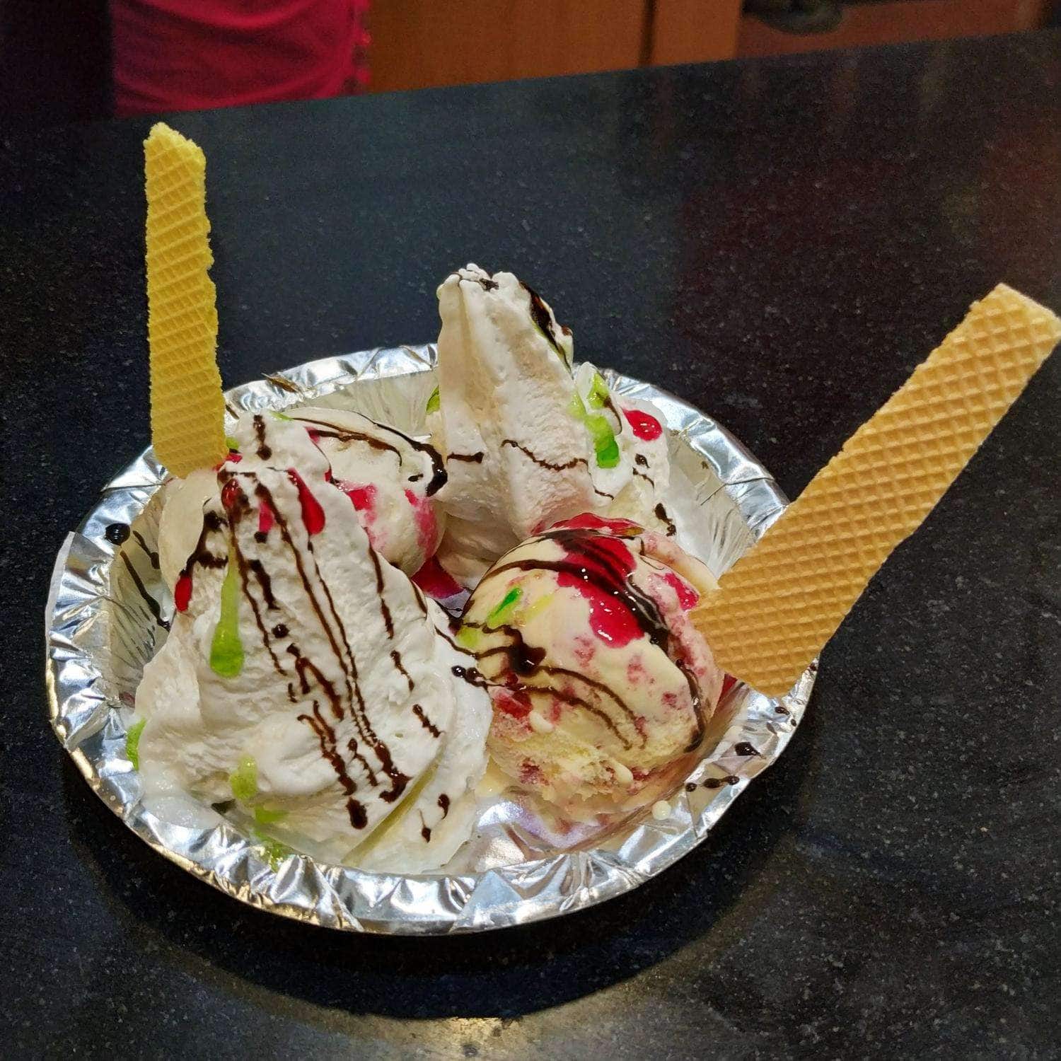 ice cream parlour