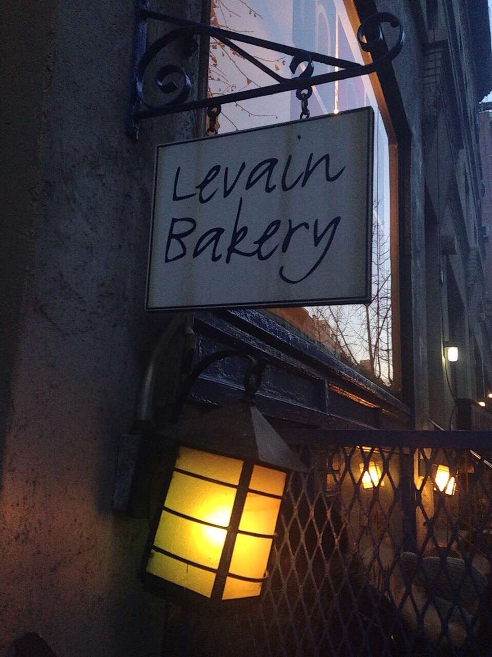 Levain Bakery, New York, New York City - Urbanspoon/Zomato