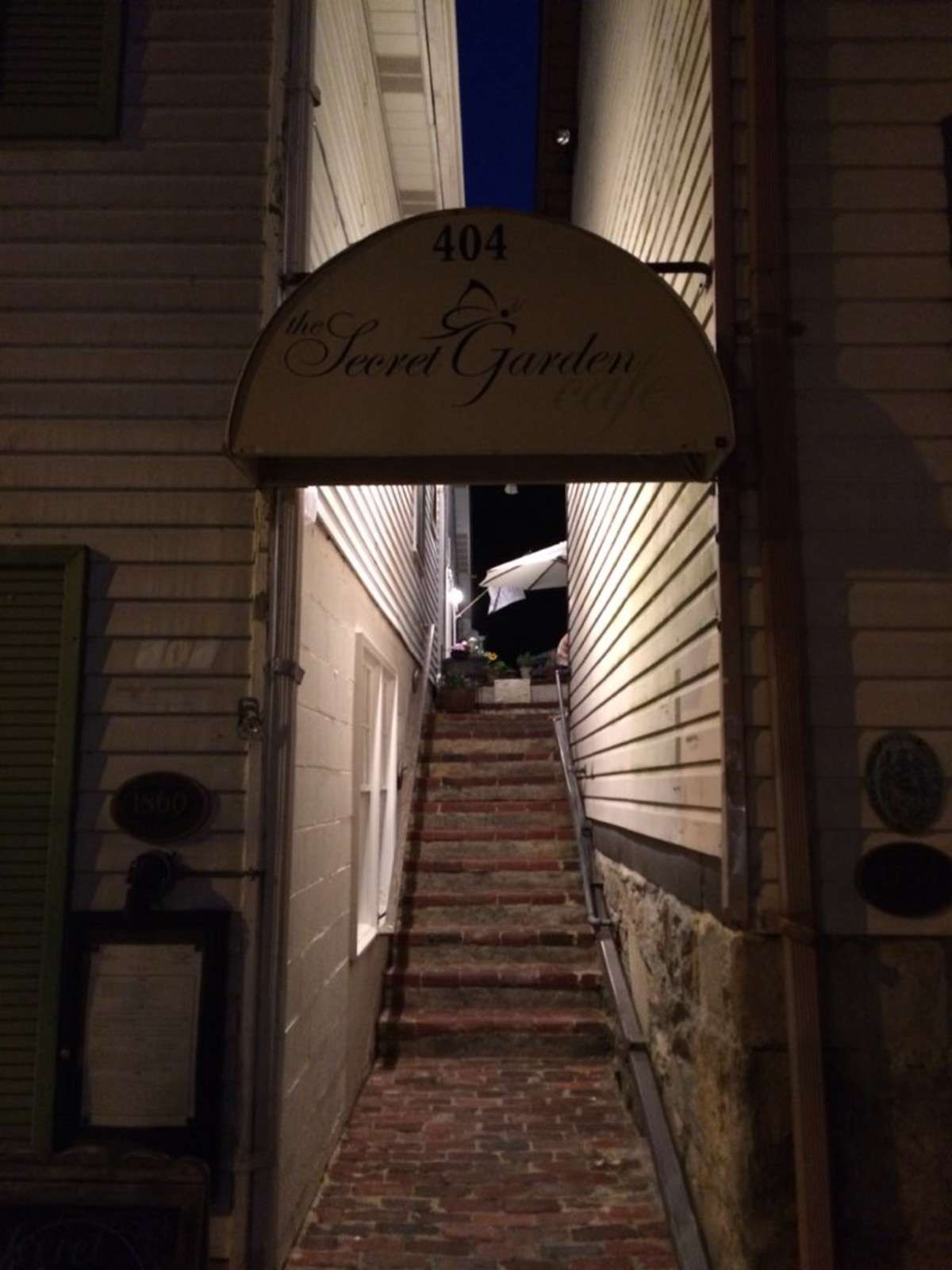 The Secret Garden Cafe Photos Pictures Of The Secret Garden Cafe