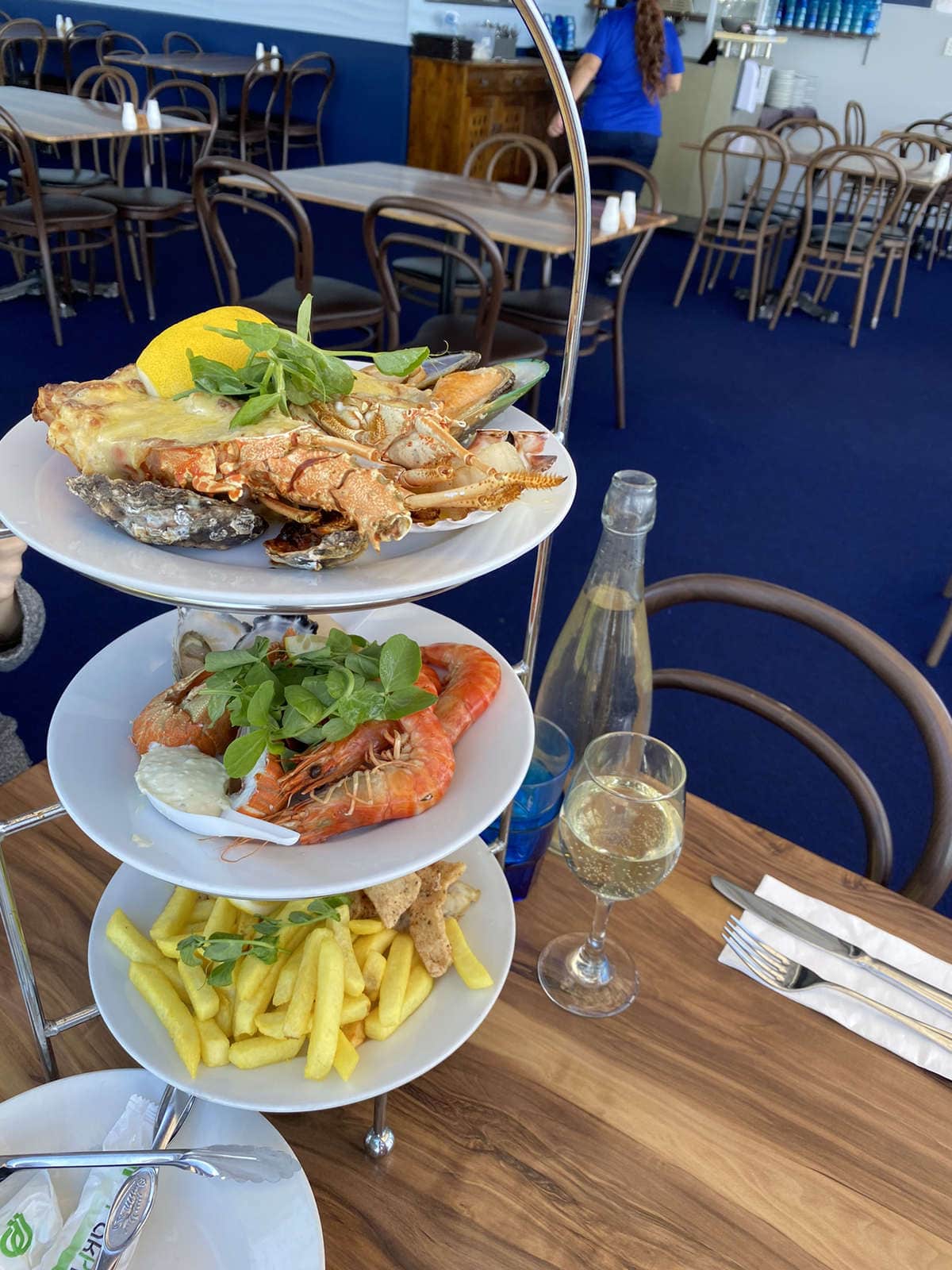 Triangle Seafood - kn7vrh4