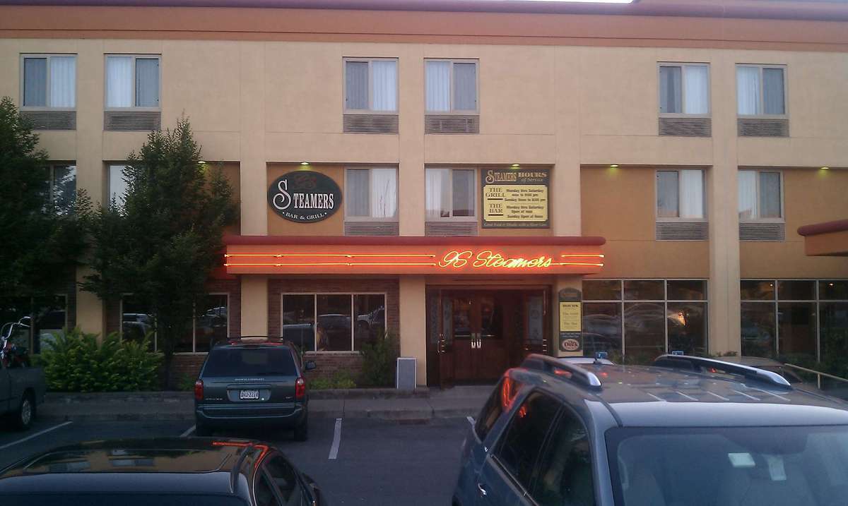 GS Steamers Bar & Grill, Oswego, Oswego Zomato