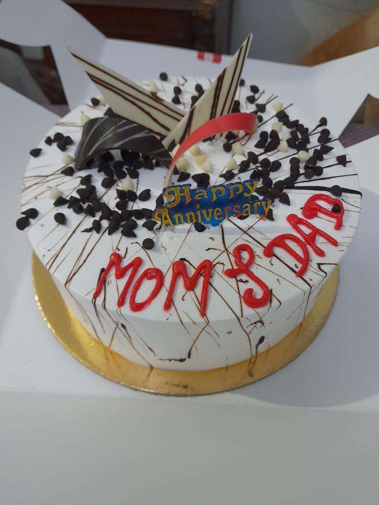 Details more than 118 mama mami anniversary cake latest - kidsdream.edu.vn