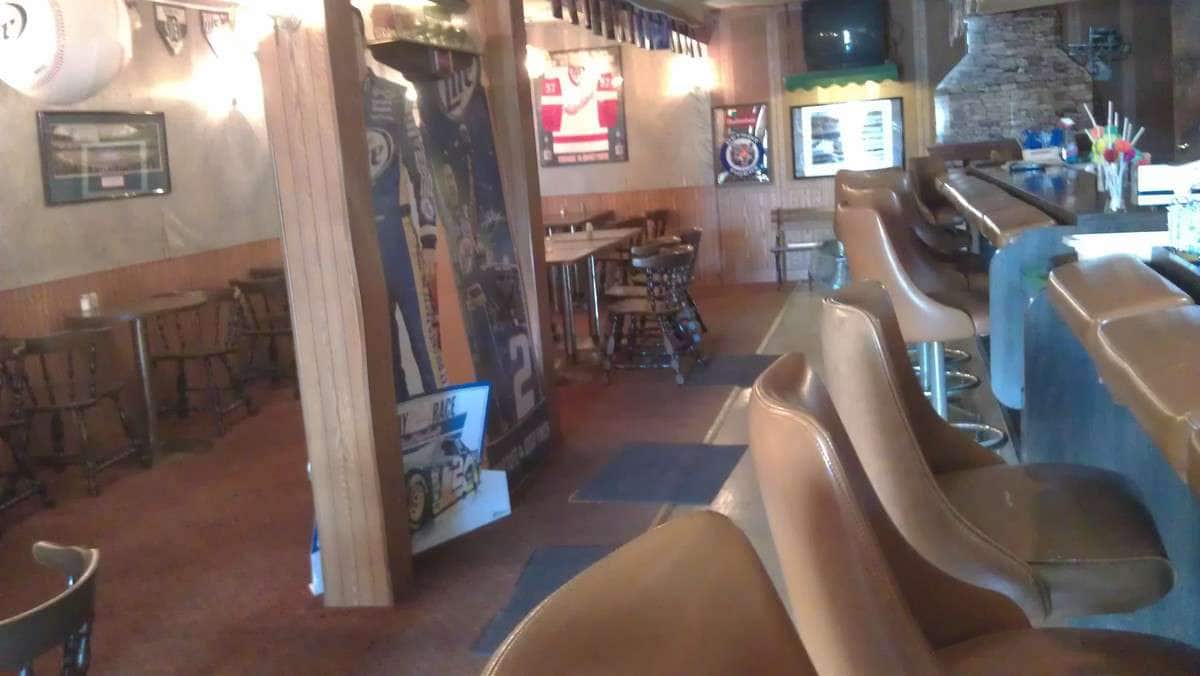 Chateau Louise Restaurant, Luna Pier, Luna Pier