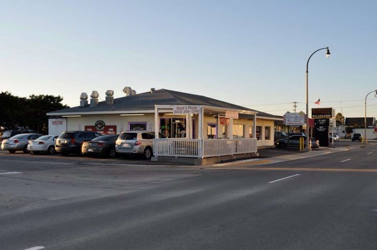 Basil's Pizza & Subs, North Myrtle Beach, Myrtle Beach Zomato