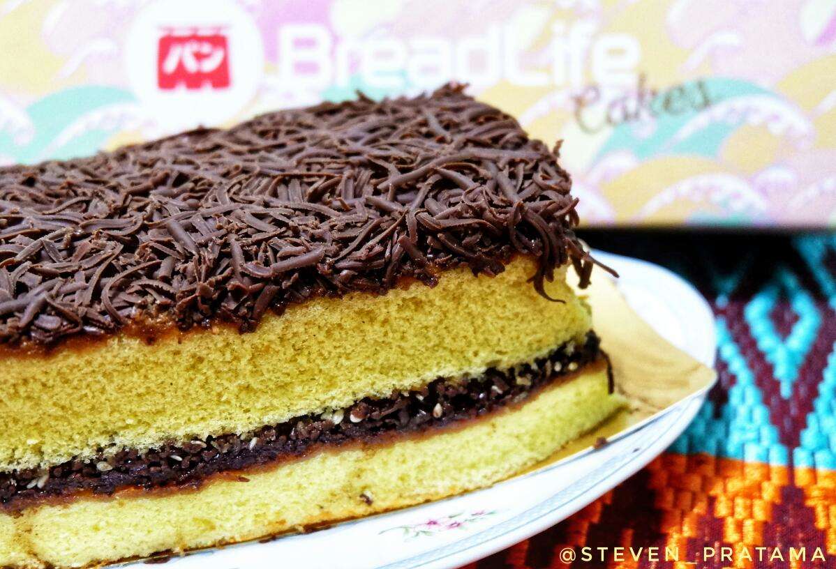 Steven Pratama At Stevenpratamas Review For Breadlife Puri Indah