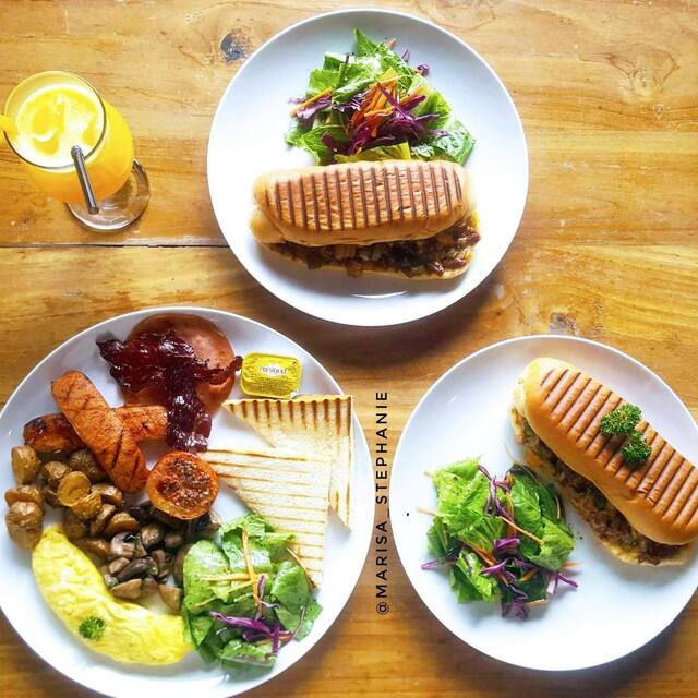 Top Destinations Africa B Steak Grill Pancake Top Destinations Africa B Steak Grill Pancake