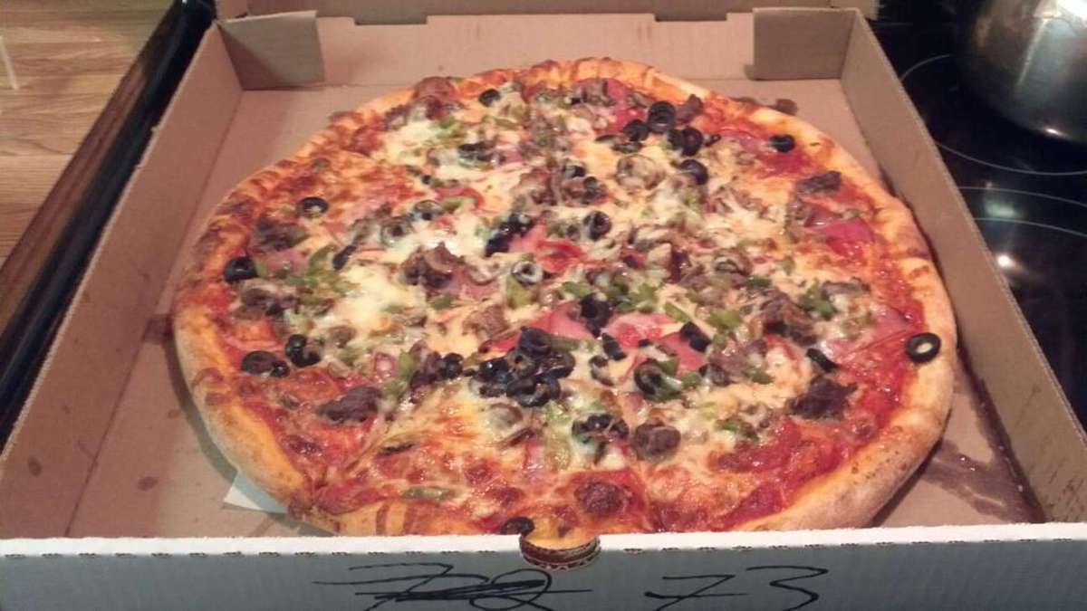 Sparta Pizza, Taku, Anchorage | Zomato