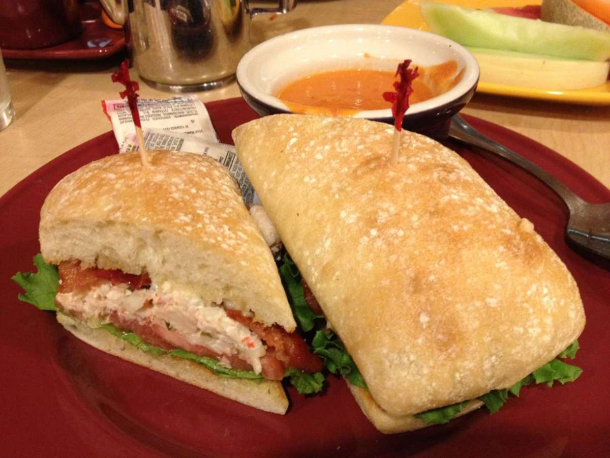 Coco's Bakery Restaurant, Highland Park, Los Angeles Zomato