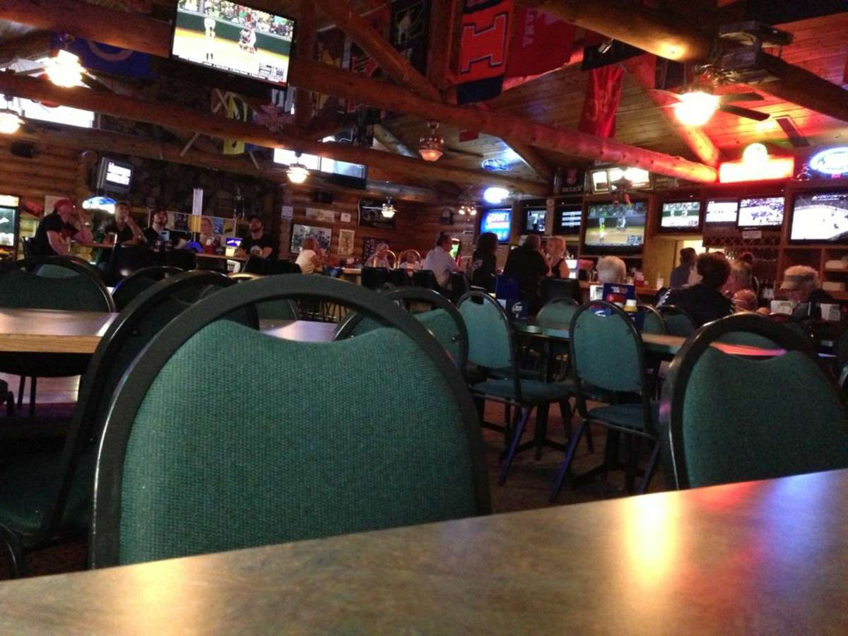 The Cabin Bar Grill Ponca Hills Far North Side Omaha