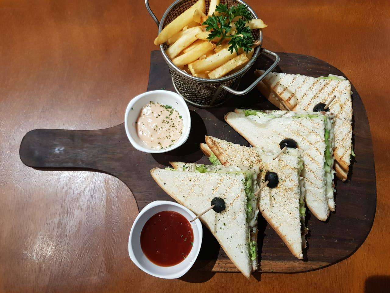 brunch spots, brunch restaurants, weekend brunch, Sunday brunch, brunch cafes, buffet brunch, bottomless brunch, breakfast and brunch, brunch dining, all day breakfast - The Hedgehog Café - img2
