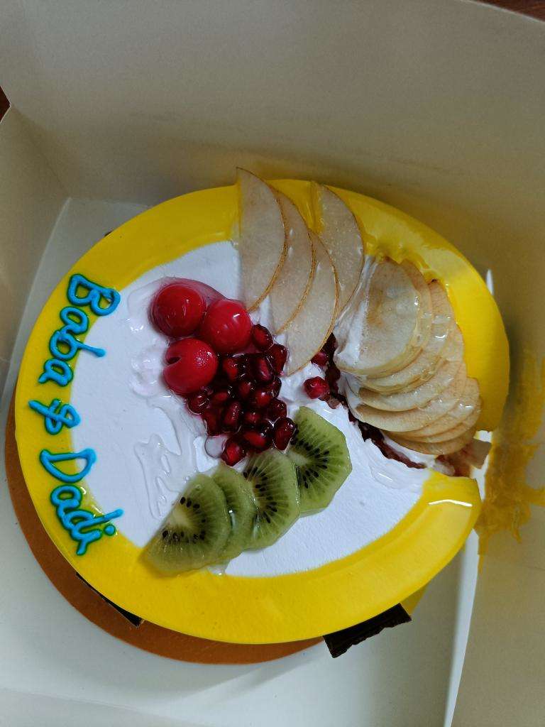 dadi & Nani birthday cake decorating 😍 - YouTube