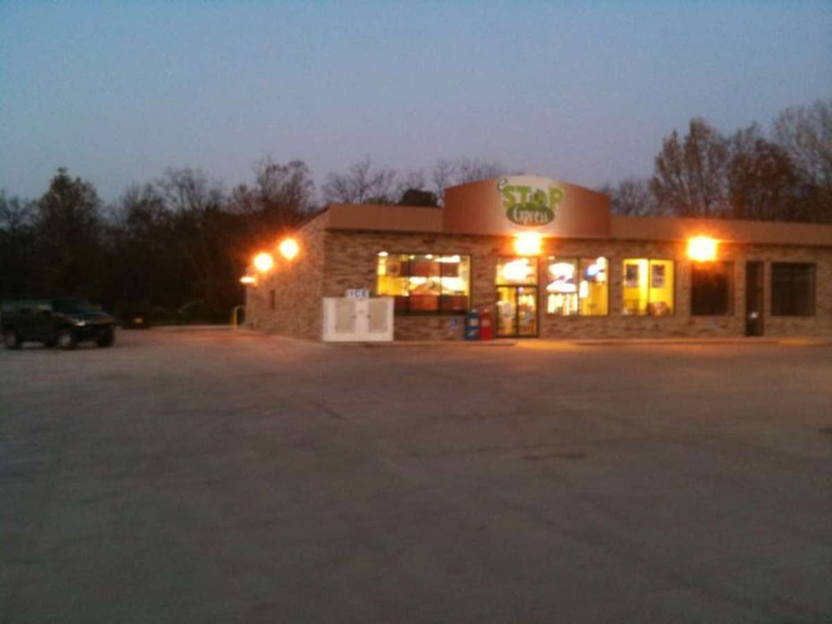 E Stop Express, Ada, Ada Zomato