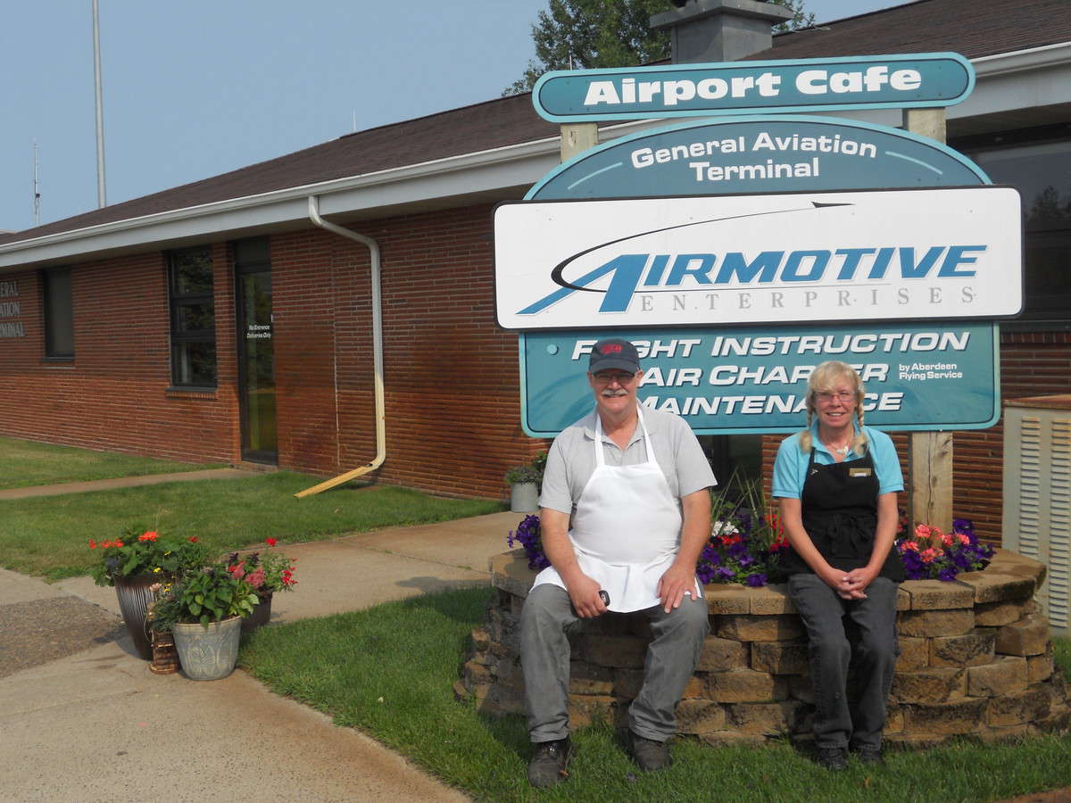 Wings Airport Cafe Photos, Pictures of Wings Airport Cafe, Brainerd, Brainerd