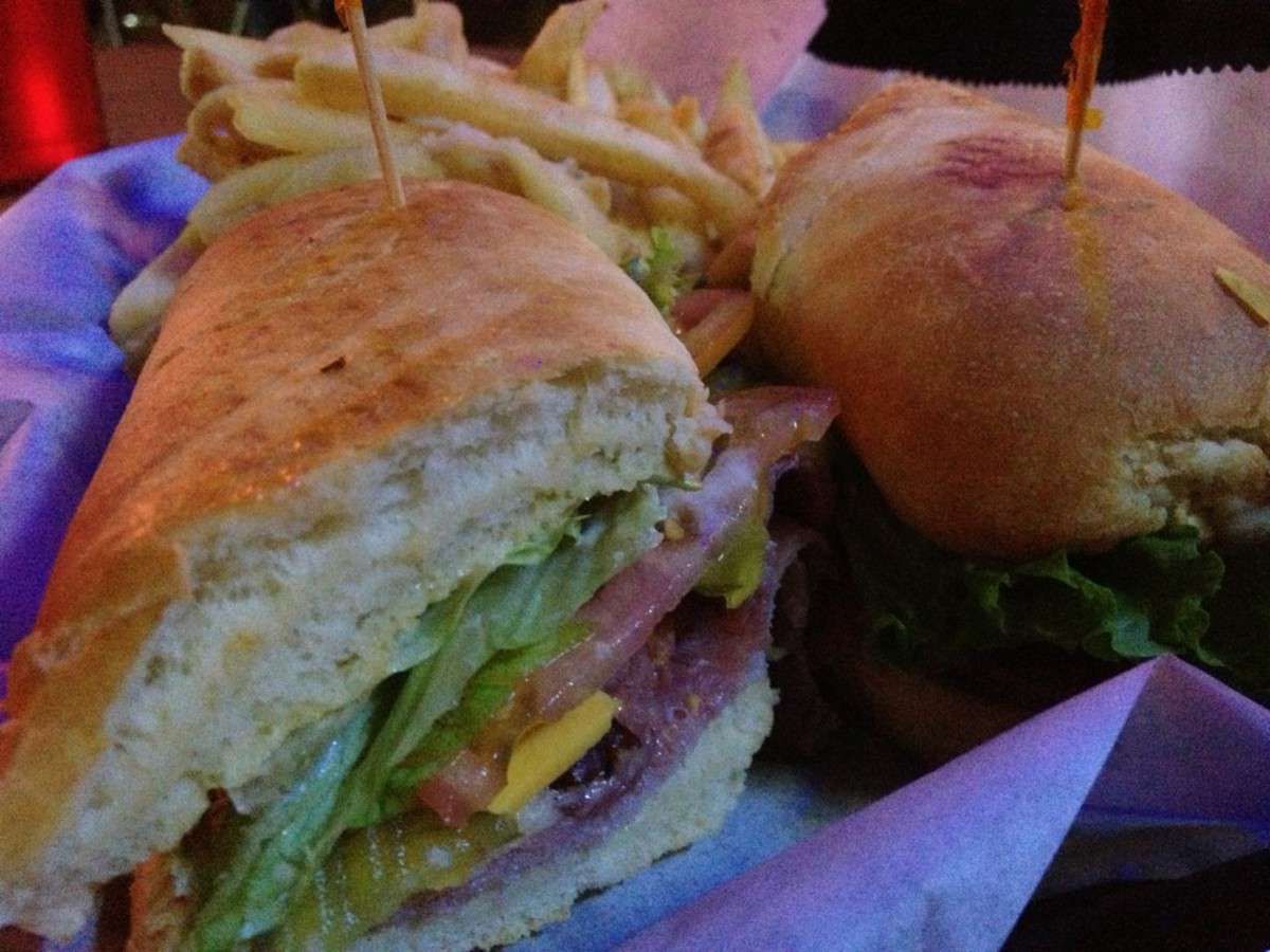 Peanut Food & Spirits, Fort Wayne, Fort Wayne Zomato