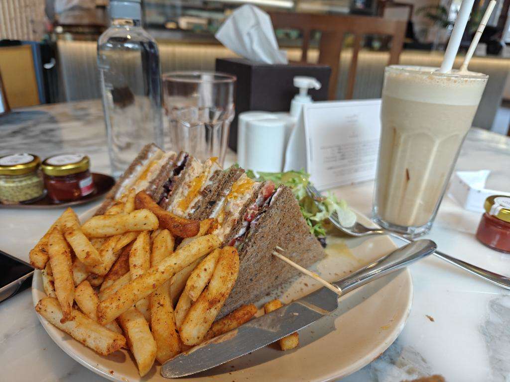 Review Image