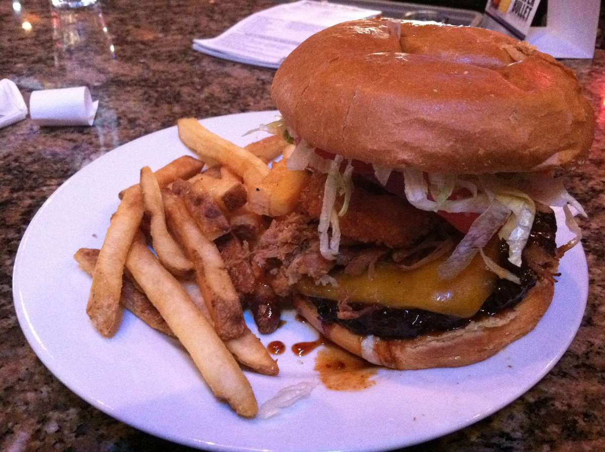 Smokey Bones Bar & Fire Grill, Columbus, Columbus Zomato