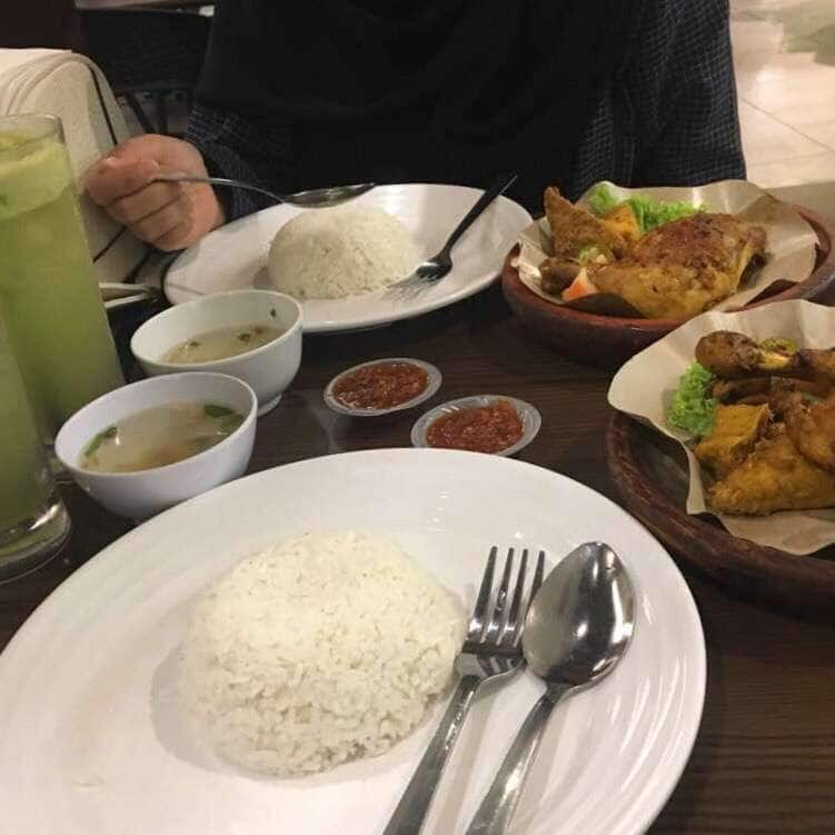  Dapur  Penyet  Aeon Shah Alam Desainrumahid com