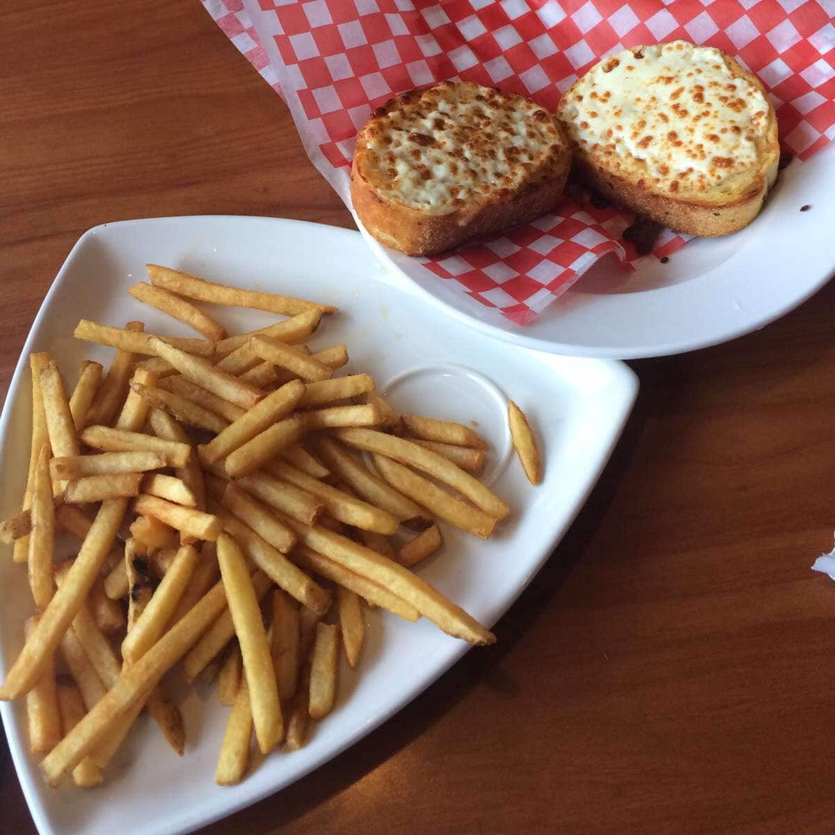 Pizza Hut, St. Vital, Winnipeg Zomato