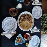 Beyzade Kunefe Istanbul Restaurant Reviews Photos Phone Number Tripadvisor
